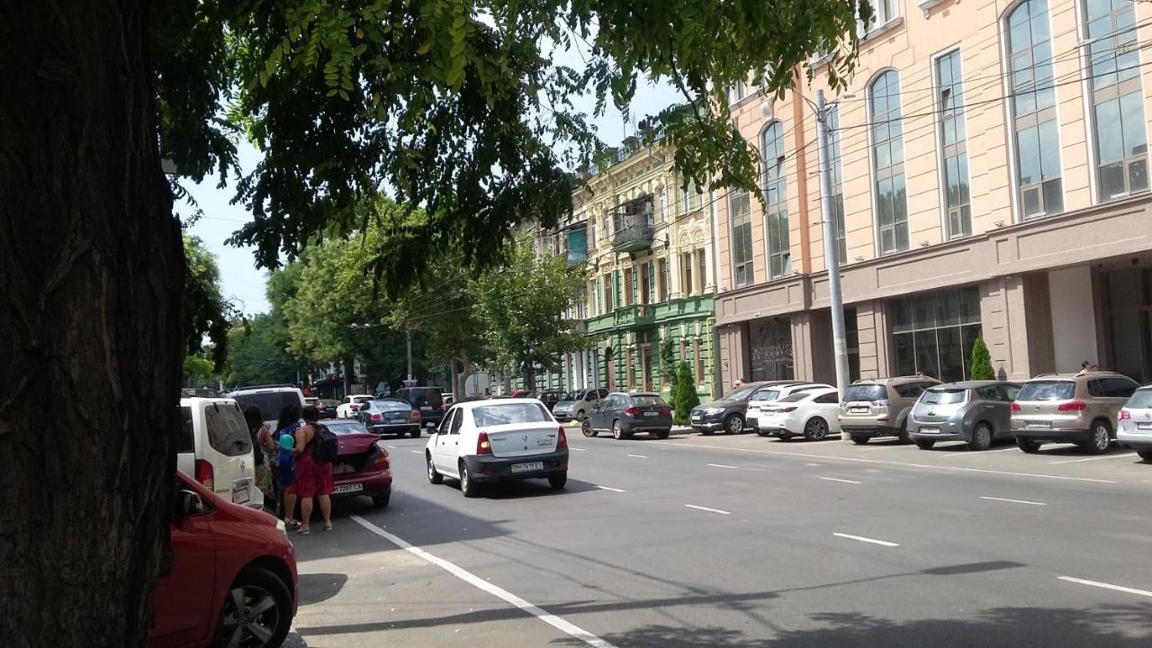 Apartment On Velyka Arnauts'Ka Str Odessa Zewnętrze zdjęcie