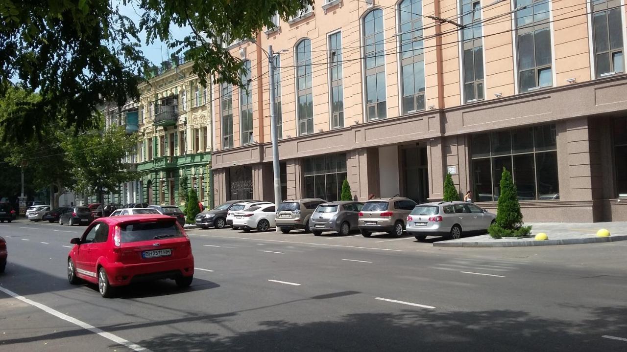 Apartment On Velyka Arnauts'Ka Str Odessa Zewnętrze zdjęcie